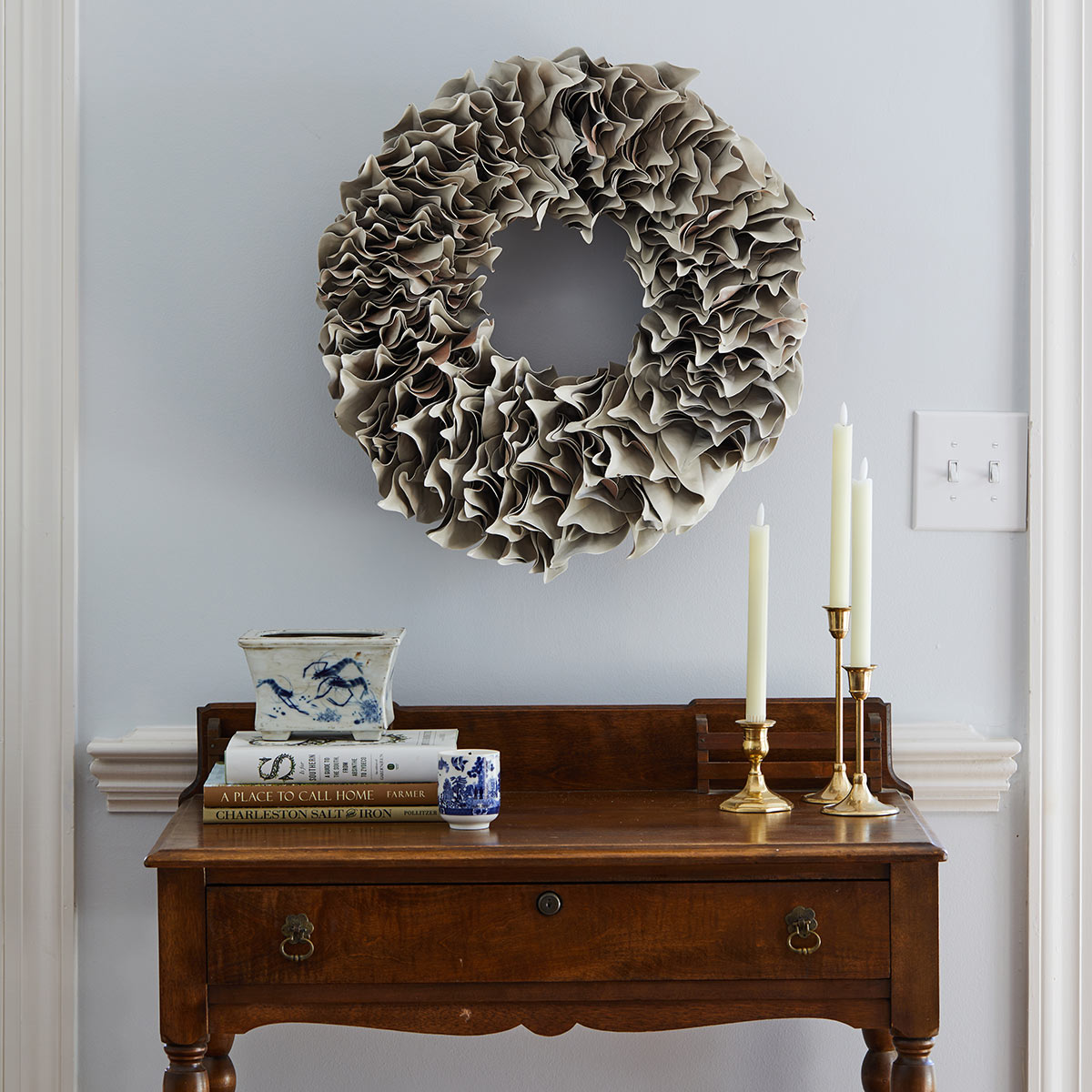Taupe Lacquer Magnolia Leaf Wreath