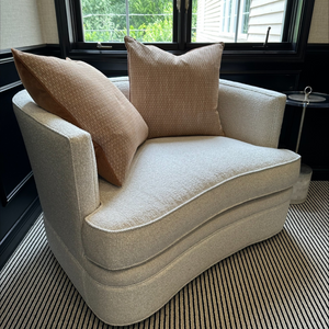 Double Swivel Chair with Pillows