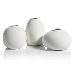 Tresco Clay Bud Vases - Three Assorted Sizes - Matt White